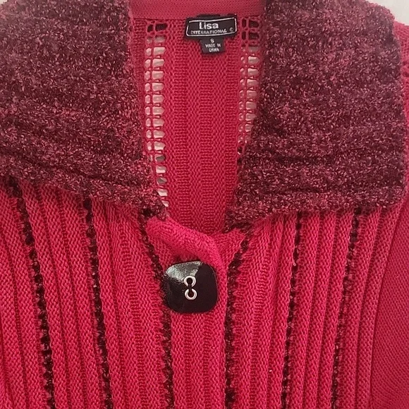Y2K Lisa International Red Cardigan with A-Line Silhouette - Picture 3 of 5